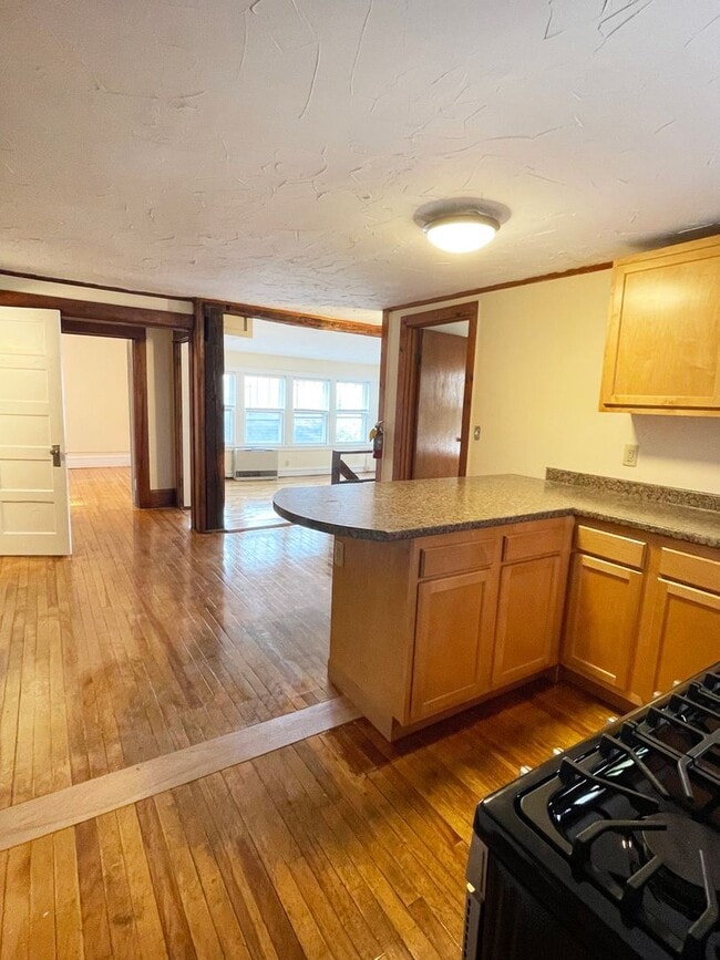 property at 114-116-116 S Champlain St