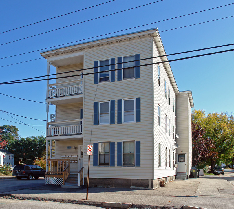 93 Union St in Manchester, NH - Building Photo