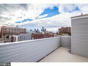 1008 Mt Vernon St in Philadelphia, PA - Building Photo - Building Photo