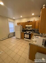 45 Orkney Rd, Unit 3 in Boston, MA - Foto de edificio - Building Photo
