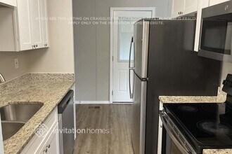 1941 Bandera Dr in Decatur, GA - Foto de edificio - Building Photo