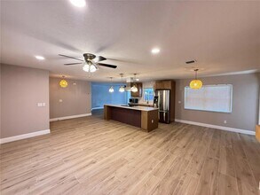 1041 Manchester Cir in Winter Park, FL - Building Photo - Building Photo