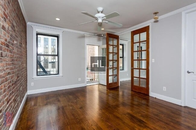 property at 346 E 18th St