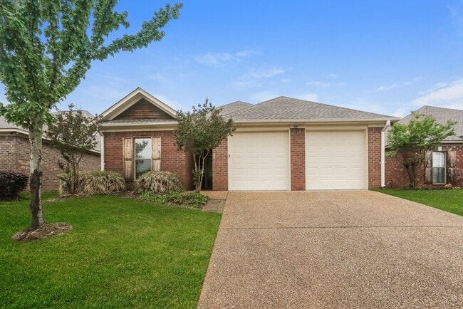 property at 717 Hartwood Cove