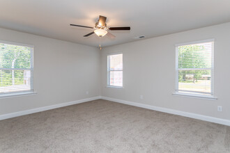 Cypress Village in Concord, NC - Building Photo - Interior Photo