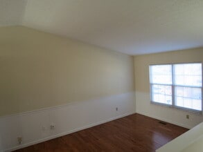 4466 Catamaran Dr in Columbus, OH - Building Photo - Building Photo