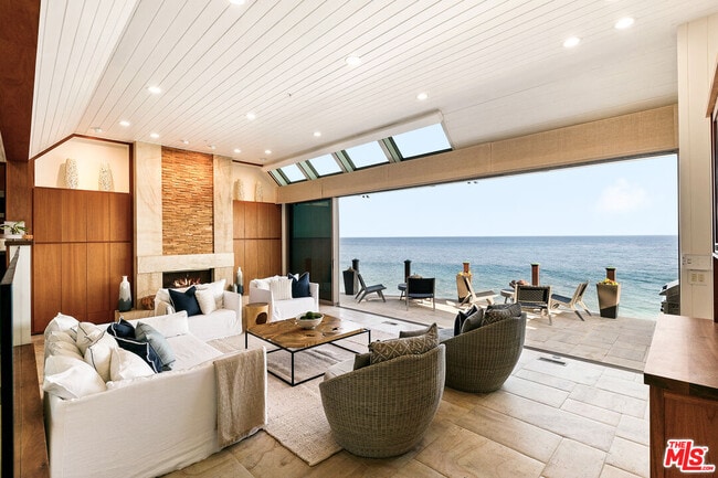 property at 27352 Pacific Coast Hwy