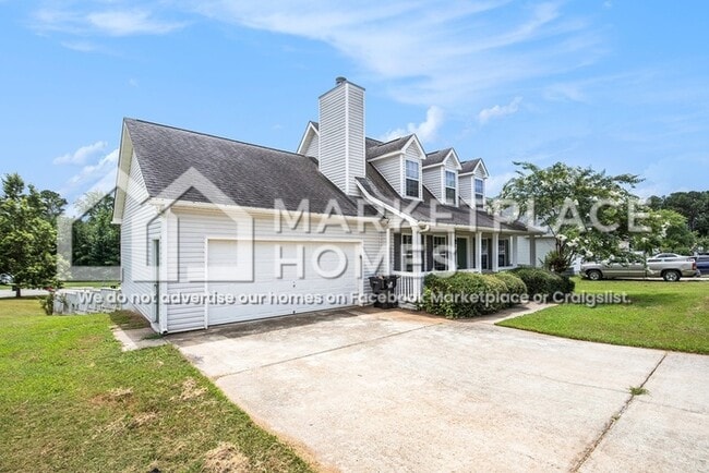 211 Calico Loop in Grantville, GA - Building Photo - Building Photo