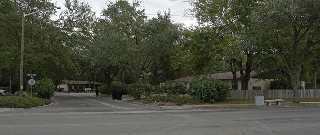 520-545 NE 21st Ln in Gainesville, FL - Building Photo - Building Photo