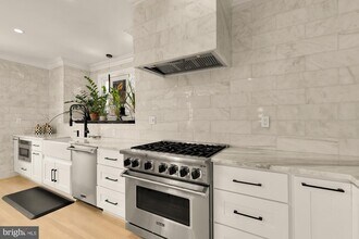 4105 17th St NW in Washington, DC - Building Photo - Building Photo