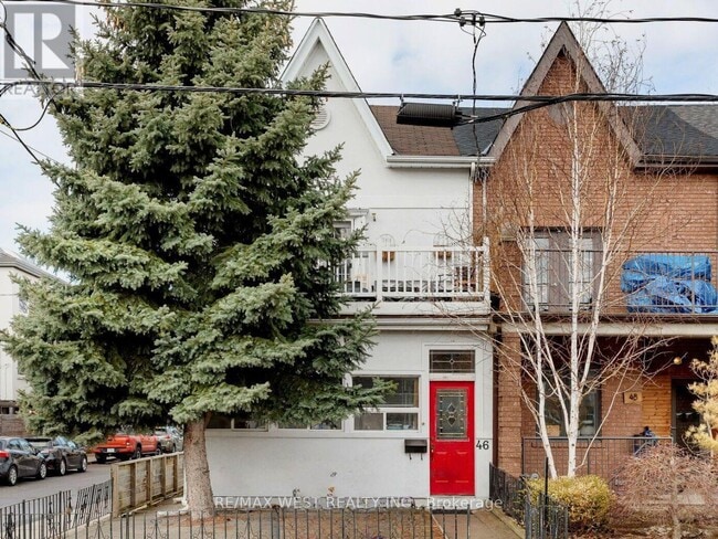 property at 46 St Clarens Ave