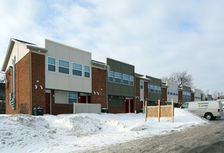 Community Apartments in Cleveland, OH - Building Photo - Building Photo