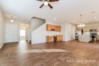 17254 W Country Gables Dr in Surprise, AZ - Building Photo - Building Photo