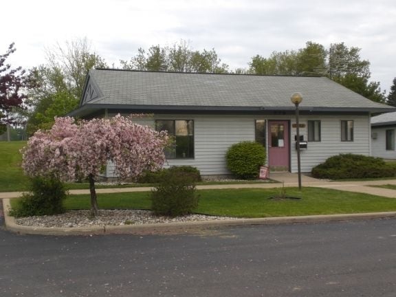 Salt River Village II Apartments in Shepherd, MI - Building Photo