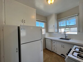 4834-4840 Long Branch Ave in San Diego, CA - Building Photo - Interior Photo