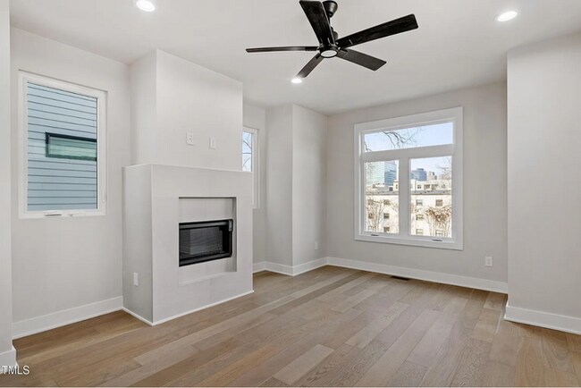 226 Woodsborough Pl in Raleigh, NC - Building Photo - Building Photo