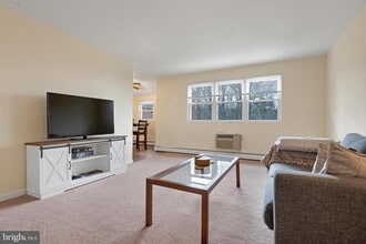 200 Spruce St in Doylestown, PA - Building Photo - Building Photo