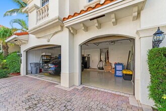 7162 Vía Firenze in Boca Raton, FL - Building Photo - Building Photo