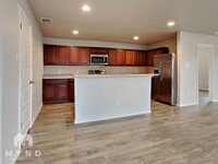 7423 Twin Pine Ct in Converse, TX - Foto de edificio - Building Photo