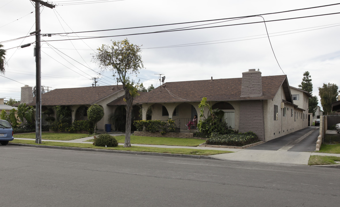 5941 Kingman Ave in Buena Park, CA - Building Photo