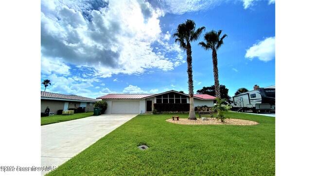 property at 56 Country Club Rd