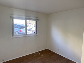 124-126 Rees St in Los Angeles, CA - Building Photo - Building Photo