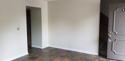 7208 Parker School Rd in Jacksonville, FL - Building Photo - Building Photo