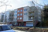 Verge Condos in Seattle, WA - Foto de edificio - Building Photo