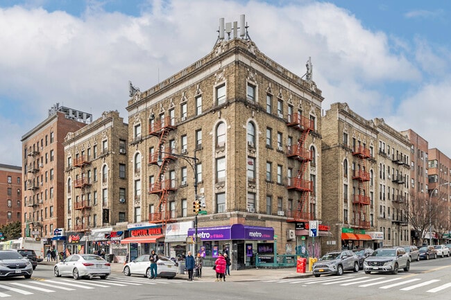 616 W 207th St in New York, NY - Building Photo - Building Photo