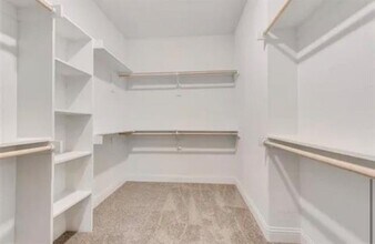 3012 Silver St in Greenville, TX - Building Photo - Building Photo