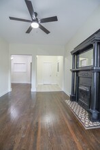 5937 N Broadway in Chicago, IL - Building Photo - Building Photo