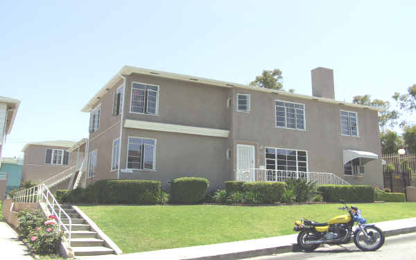 4168-4170 Marlton Ave in Los Angeles, CA - Foto de edificio