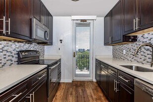 Whitestone at Landmark