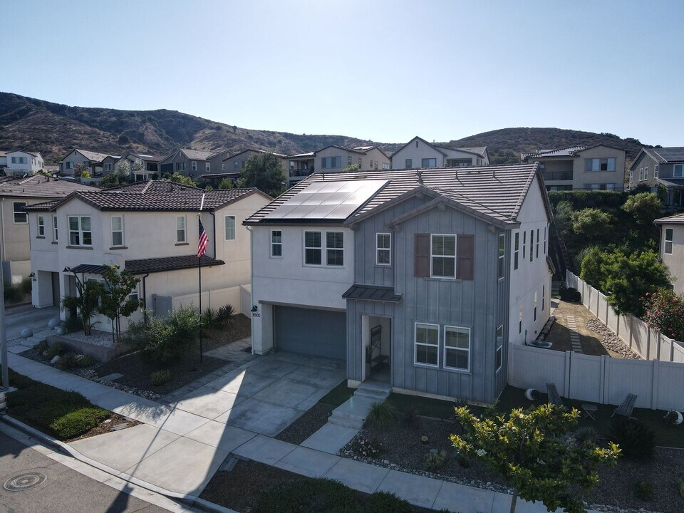 8902 Trailridge Ave in Santee, CA - Building Photo
