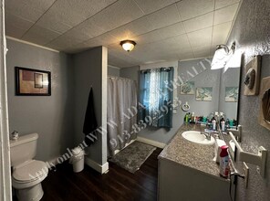 221 N 17th St in Kansas City, KS - Building Photo - Building Photo