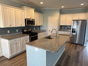 78 Violetear Rdg in Hampstead, NC - Building Photo - Building Photo