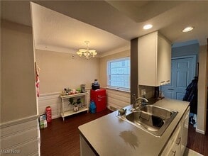 4385 Baintree Rd in University Heights, OH - Building Photo - Building Photo
