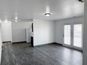 Cambridge Cove in Salt Lake City, UT - Building Photo - Building Photo