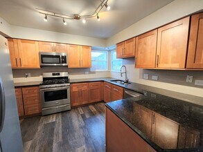 1176 Sumac Trail in Hoffman Estates, IL - Building Photo - Building Photo