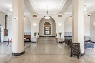 Commonwealth in Cedar Rapids, IA - Foto de edificio - Interior Photo