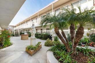 The Roman Apartments in Torrance, CA - Building Photo - Building Photo