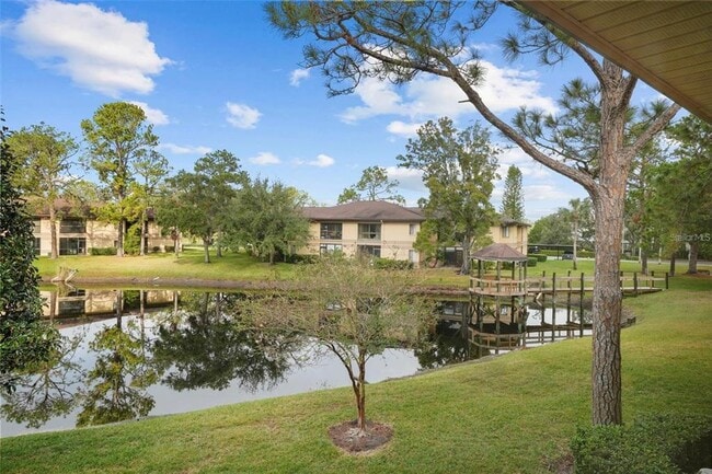 2679 Sabal Springs Cir in Clearwater, FL - Building Photo - Building Photo