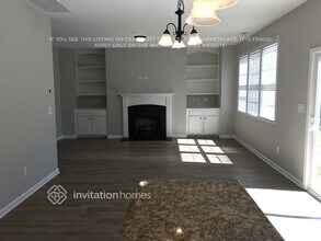 540 McCarthy Dr in Clayton, NC - Foto de edificio - Building Photo