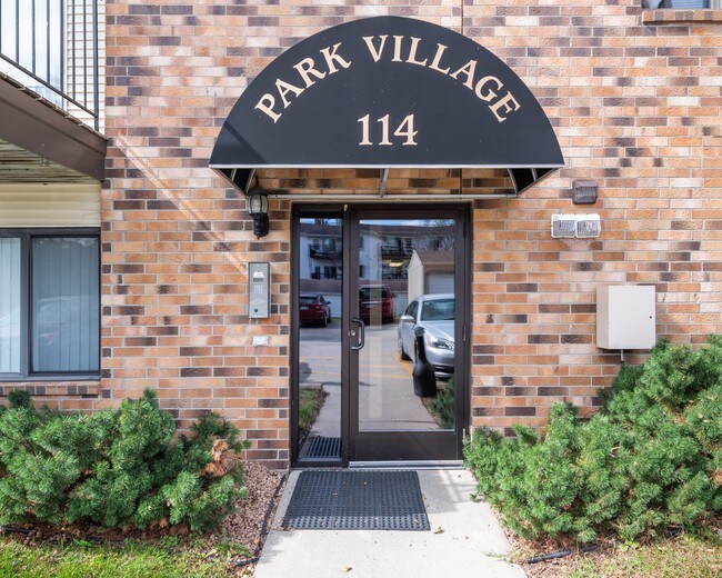 Park Village 1 and Park Village 2 in Owatonna, MN - Building Photo - Building Photo