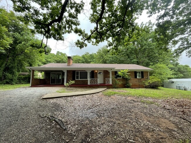 property at 156 Hilldale Ln