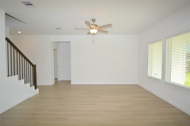 property at 3107 Winding Mile Ct