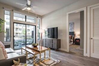 Tinsley on the Park in Houston, TX - Foto de edificio - Building Photo