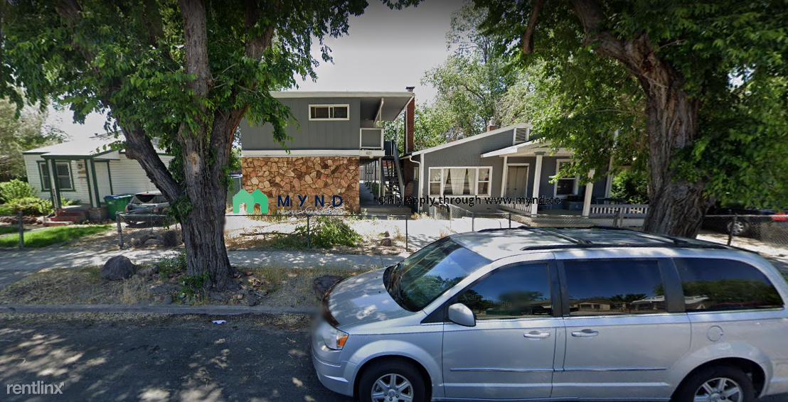 821 Spokane St-Unit -Apt 4 in Reno, NV - Building Photo