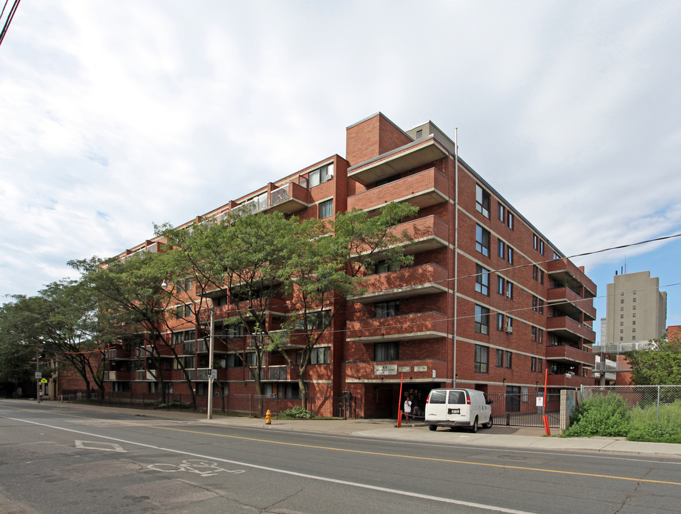 Pembroke Mews in Toronto, ON - Building Photo