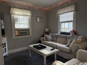 621 Fairfield Beach Rd in Fairfield, CT - Building Photo - Building Photo